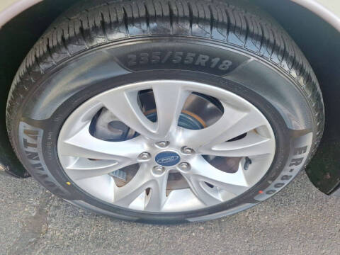 2011 Ford Taurus SEL