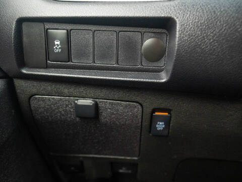 2015 Toyota Sienna SE 8-Passenger