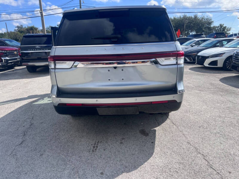 2024 Lincoln Navigator Premiere