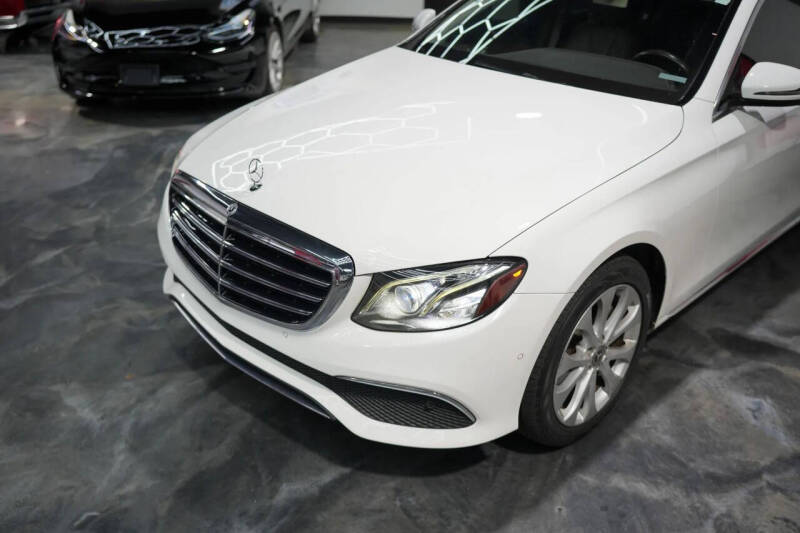 2018 Mercedes-Benz E-Class E 300