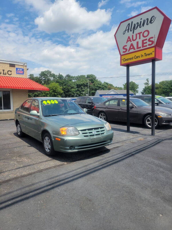 2003 Hyundai Accent GL photo 2