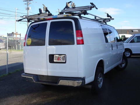 2018 GMC Savana 2500