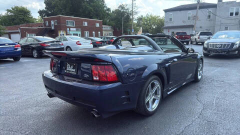2002 Ford Mustang GT Deluxe
