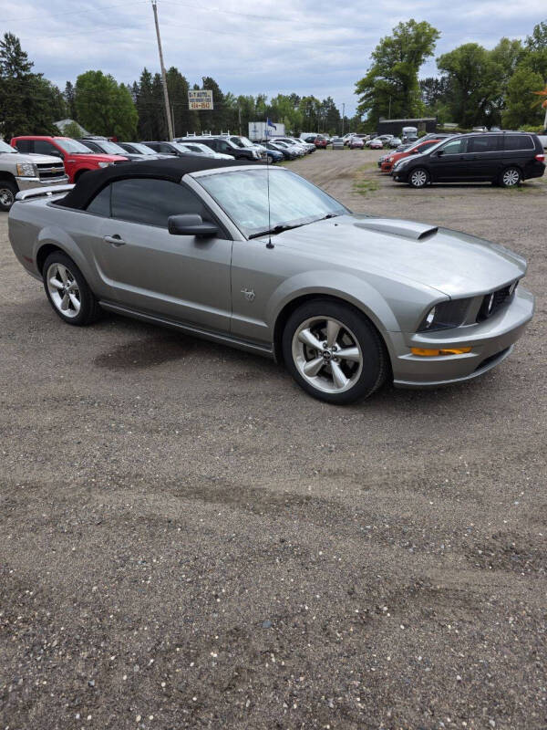 2009 Ford Mustang GT Deluxe