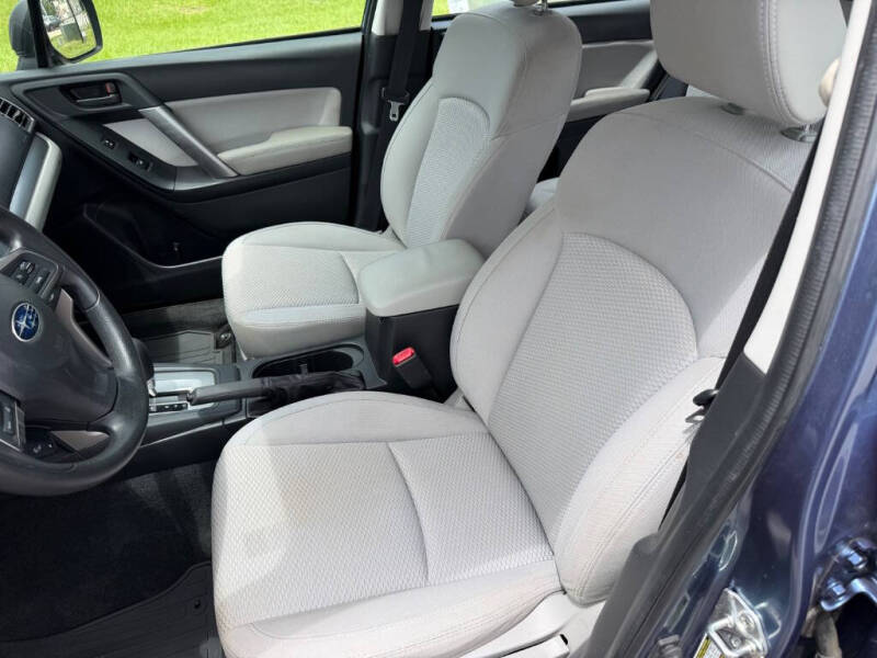 2016 Subaru Forester 2.5i