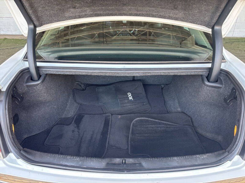 2017 Chrysler 300 C