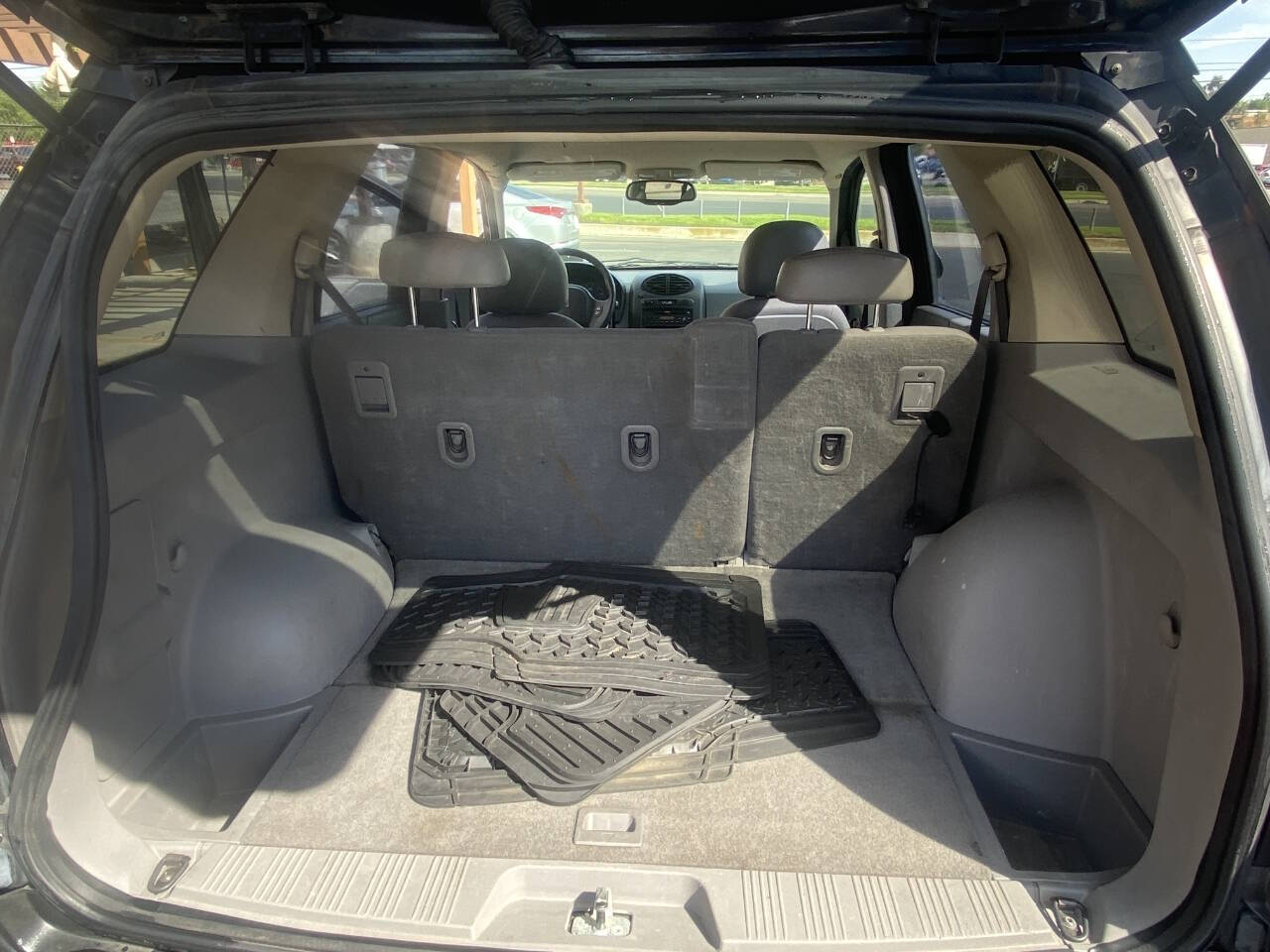 2003 Saturn Vue for sale at GLOBAL VEHICLE EXCHANGE LLC in Somerton, AZ