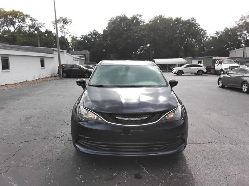 2017 Chrysler Pacifica Touring