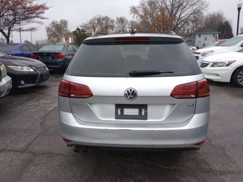 2015 Volkswagen Golf SportWagen TDI S