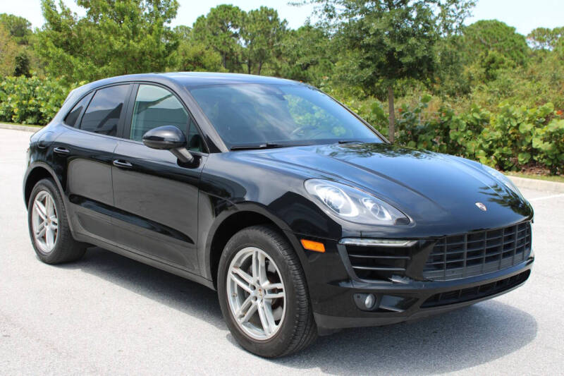 2017 Porsche Macan
