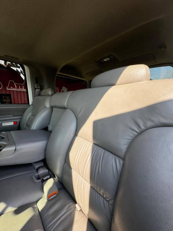 1999 GMC Yukon Denali