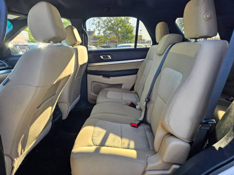 2017 Ford Explorer