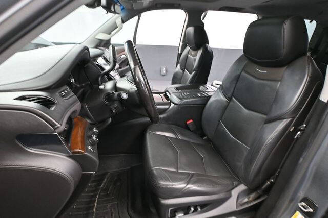 2018 Cadillac Escalade Luxury