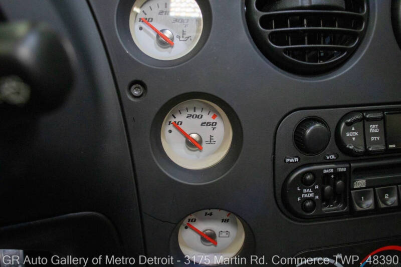 2004 Dodge Viper SRT-10