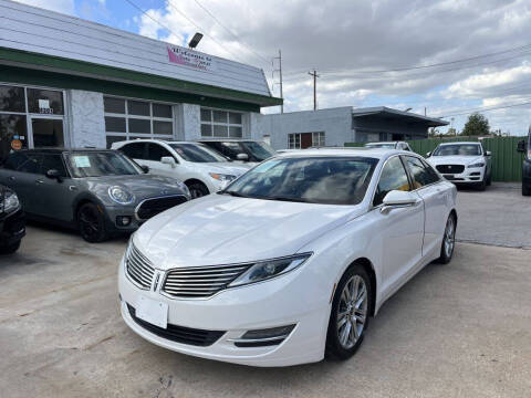 2014 Lincoln MKZ Hybrid
