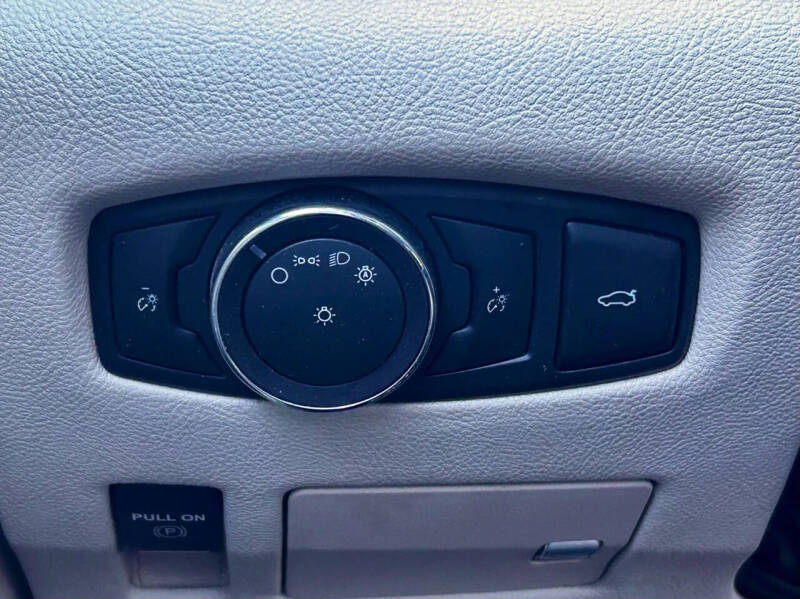 2020 Lincoln Continental Standard