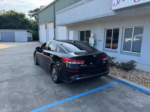 2020 Kia Optima LX