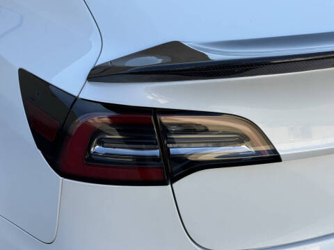 2018 Tesla Model 3 Performance