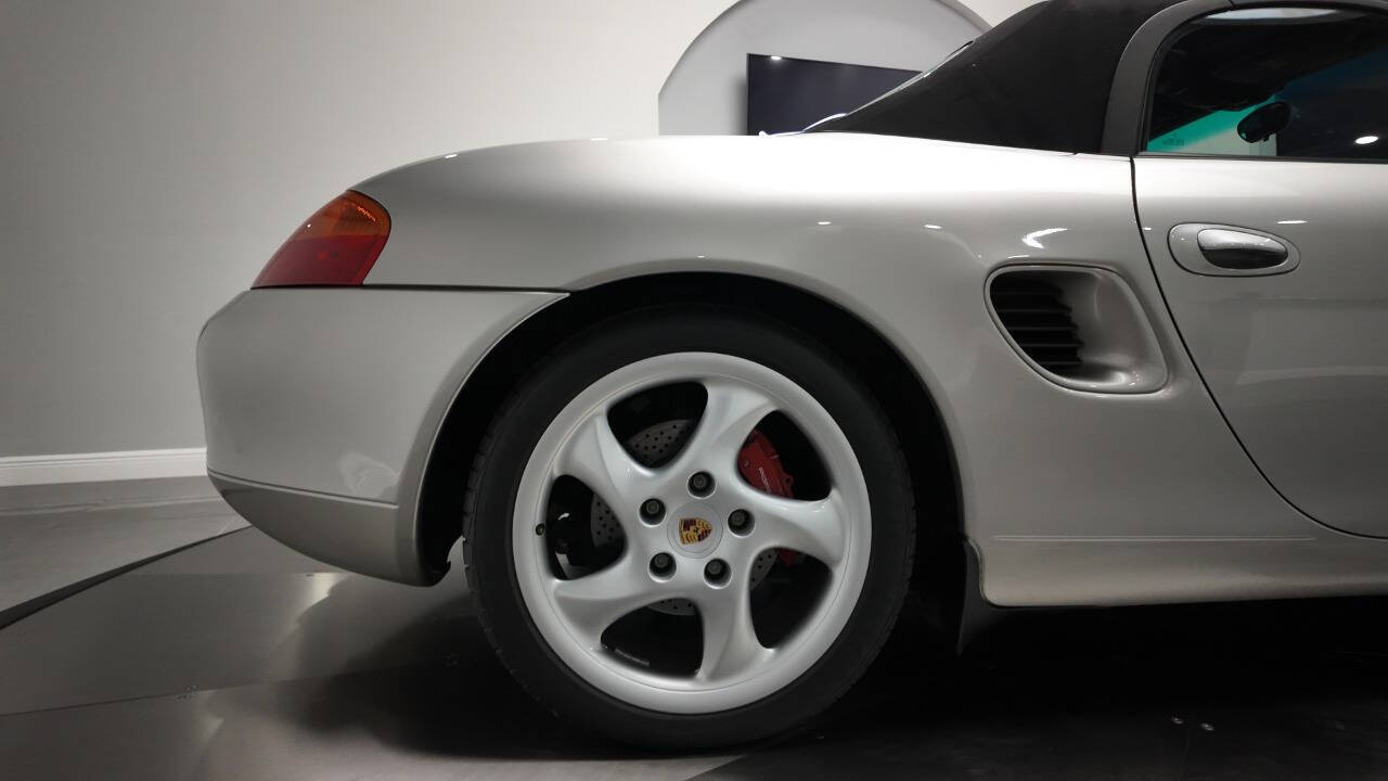 2001 Porsche Boxster 30