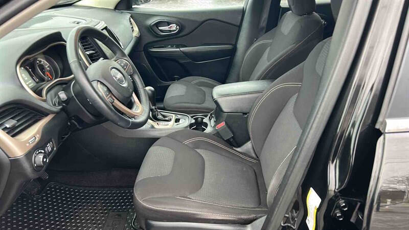 2017 Jeep Cherokee Latitude