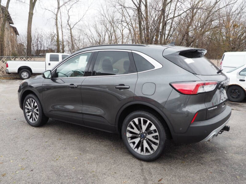 2020 Ford Escape Titanium