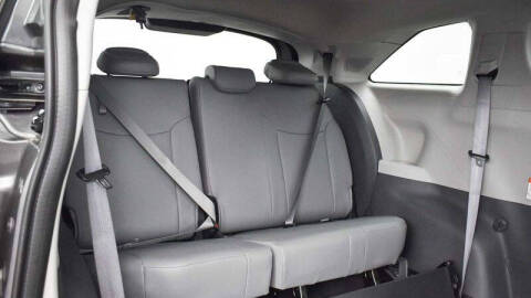 2024 Toyota Sienna XLE 7-Passenger