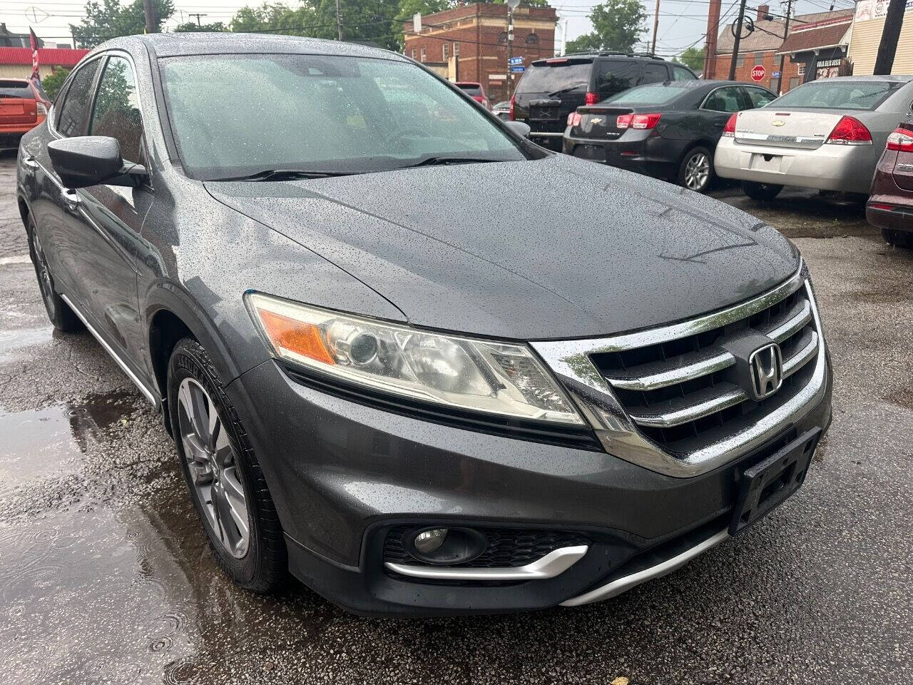 2013 Honda Crosstour for sale at Kelly Auto Group in Cleveland, OH