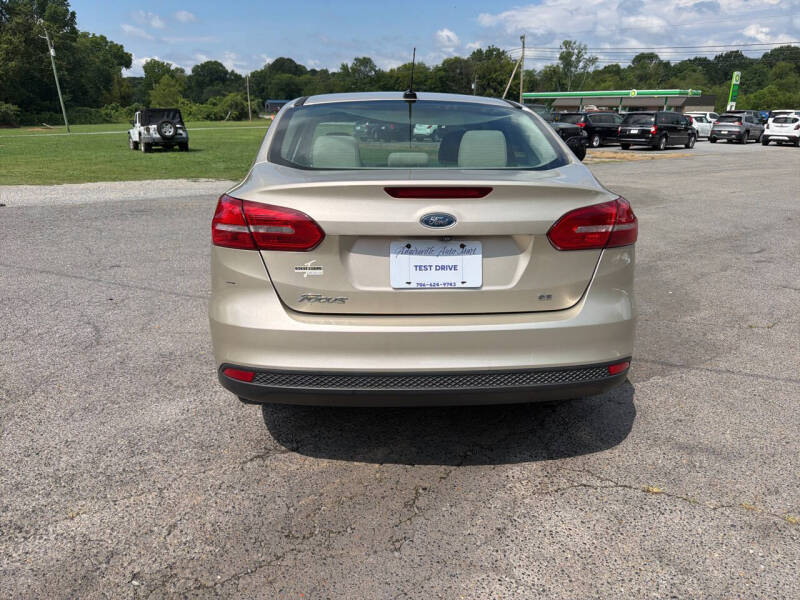 2017 Ford Focus SE