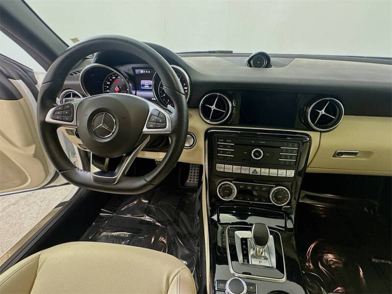 2020 Mercedes-Benz SLC SLC 300