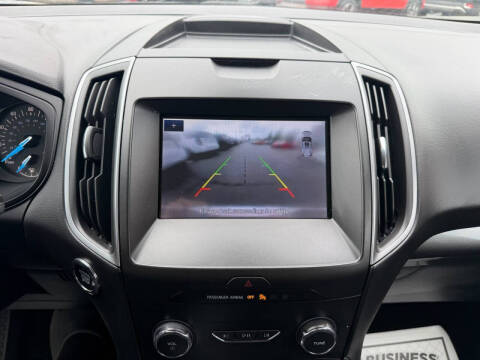 2020 Ford Edge SE