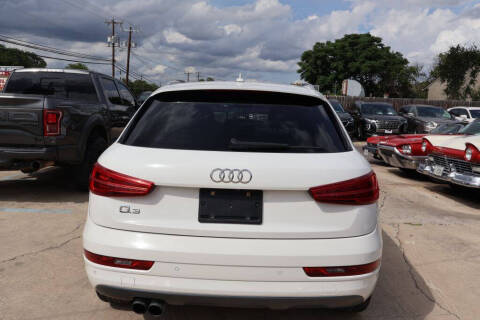2016 Audi Q3 2.0T Premium Plus