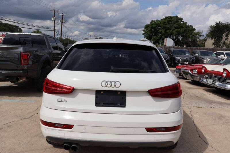 2016 Audi Q3 2.0T Premium Plus