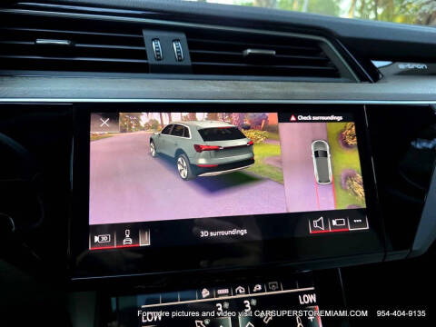 2021 Audi e-tron quattro Premium