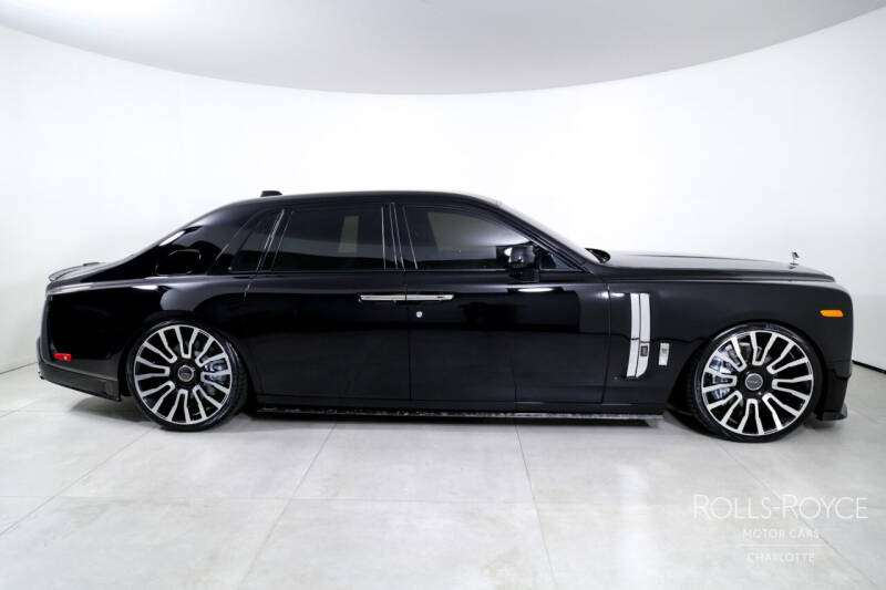 2024 Rolls-Royce Phantom