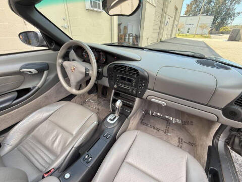 2003 Porsche Boxster