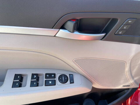 2020 Hyundai Elantra