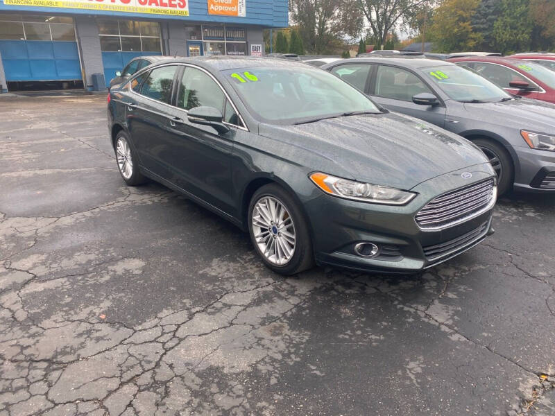 2016 Ford Fusion SE