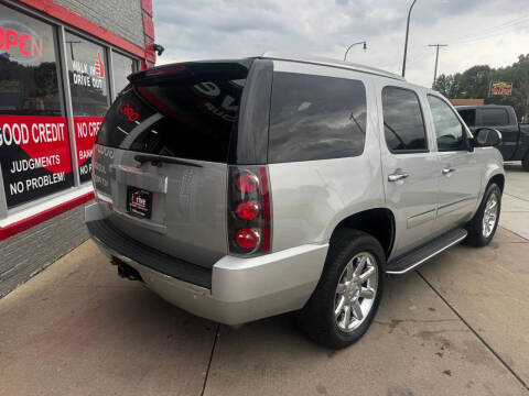 2011 GMC Yukon Denali
