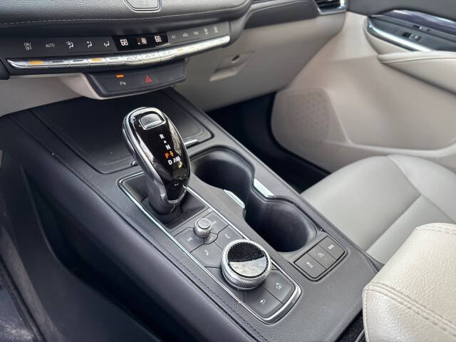 2023 Cadillac XT4 Luxury