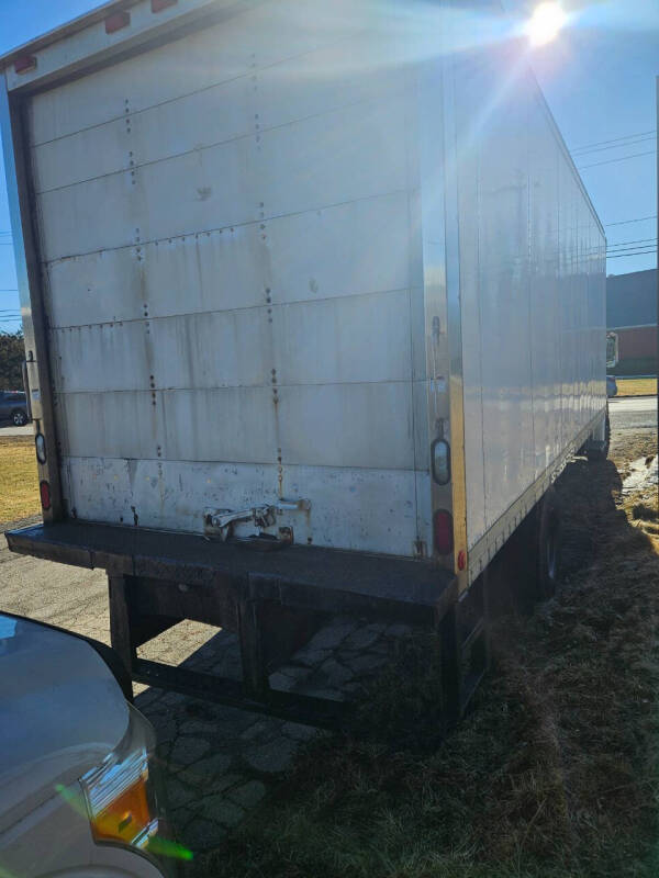 2002 Freightliner F70