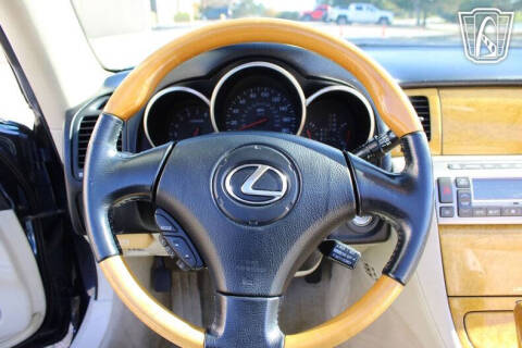 2002 Lexus SC 430