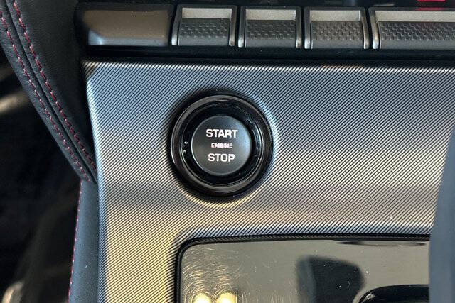 2017 Jaguar F-TYPE R