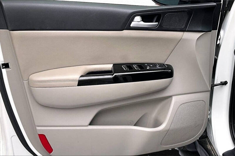 2021 Kia Sportage EX