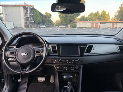 2018 Kia Niro Touring