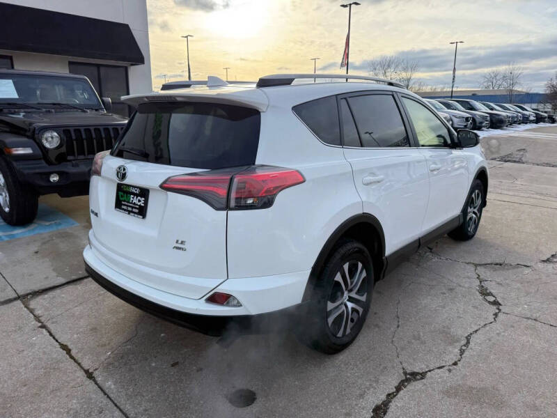 2017 Toyota RAV4 LE