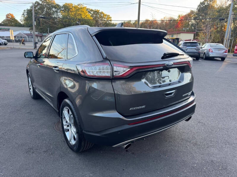 2018 Ford Edge Titanium