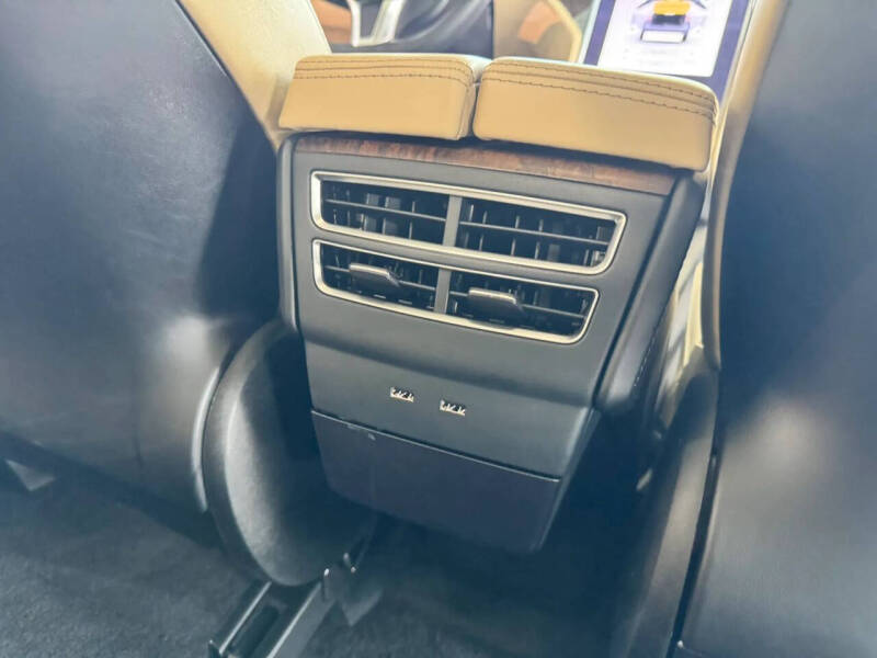 2017 Tesla Model X