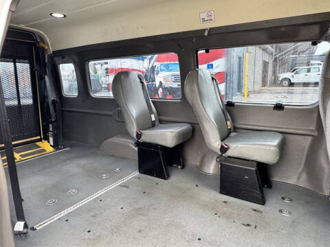 2013 Ford E-Series E-150