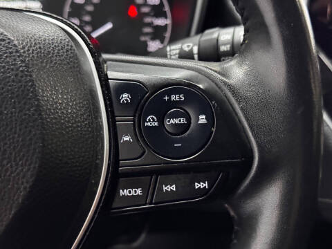 2024 Toyota Corolla Hatchback SE