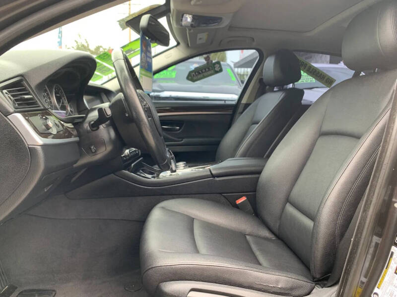 2014 BMW 5 Series 528i